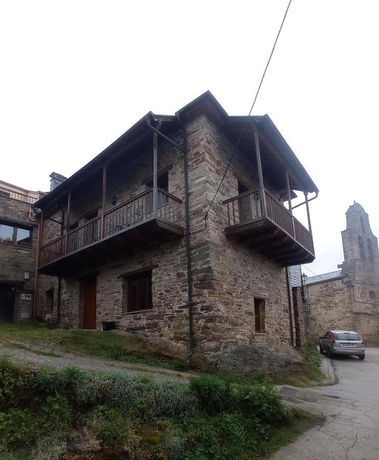Casa de Abril 2 San Cristobal de Valdueza Exterior foto